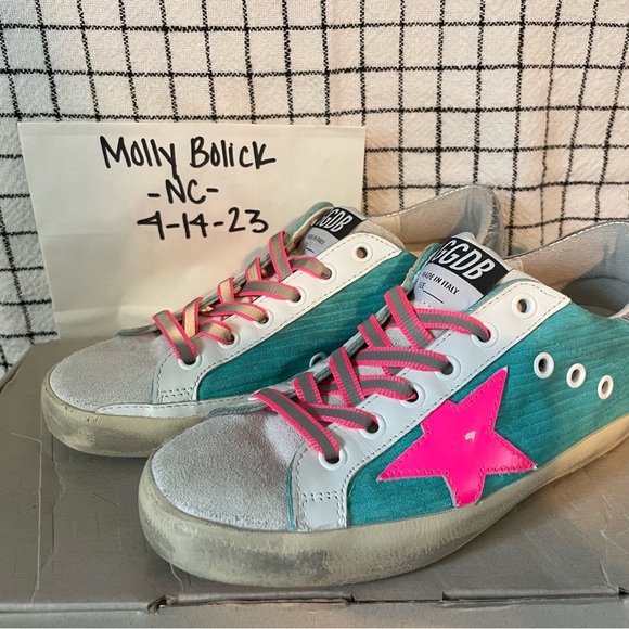 Golden Goose Sneakers - Picture 8 of 9